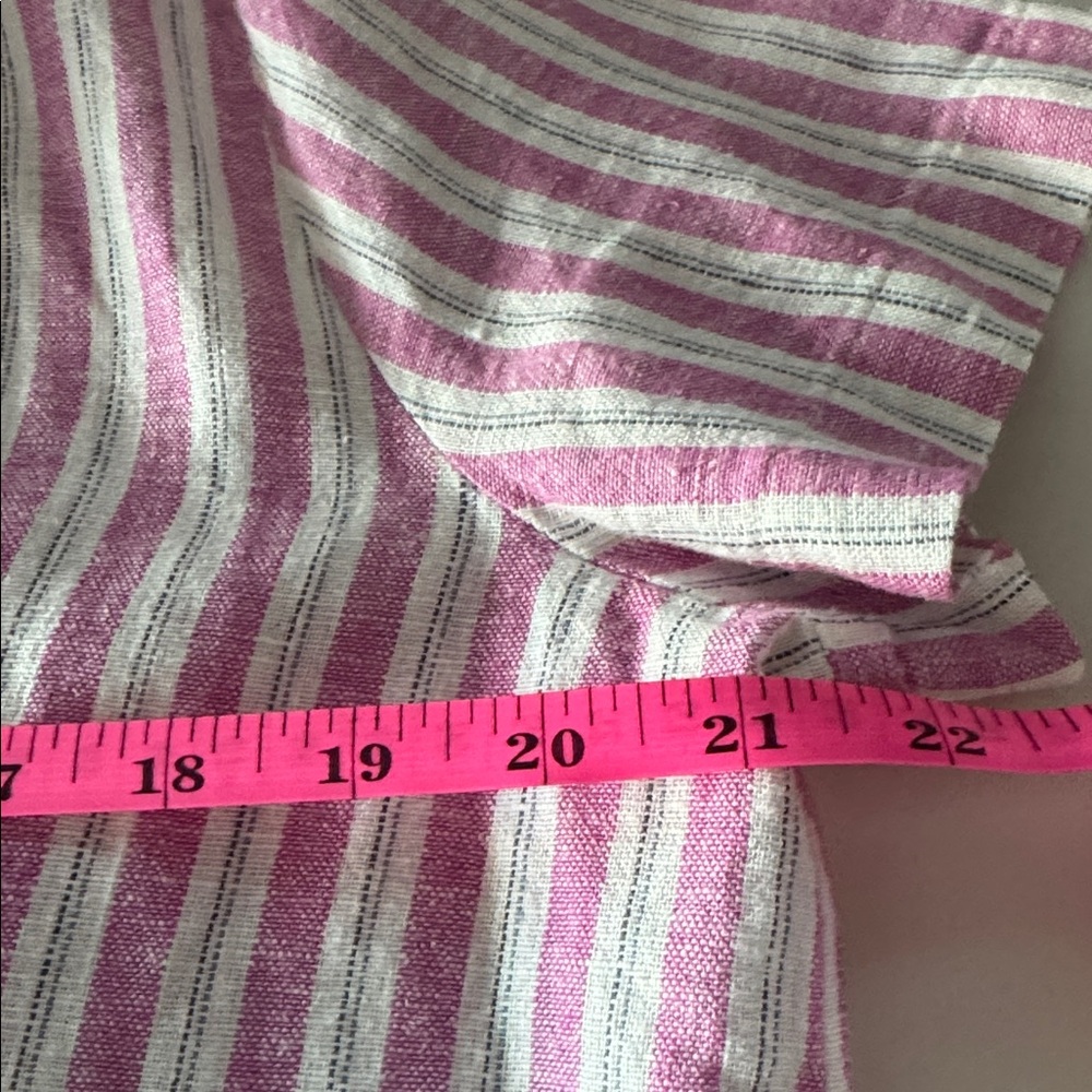 Women's Cropped linen shirt by Universal Thread - Picture 4 of 5